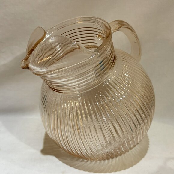 VTG Hazel Atlas Pink Glass Ribbed Ball Orb Pitcher 80 oz Ice Guard Lip Spout - Picture 3 of 7